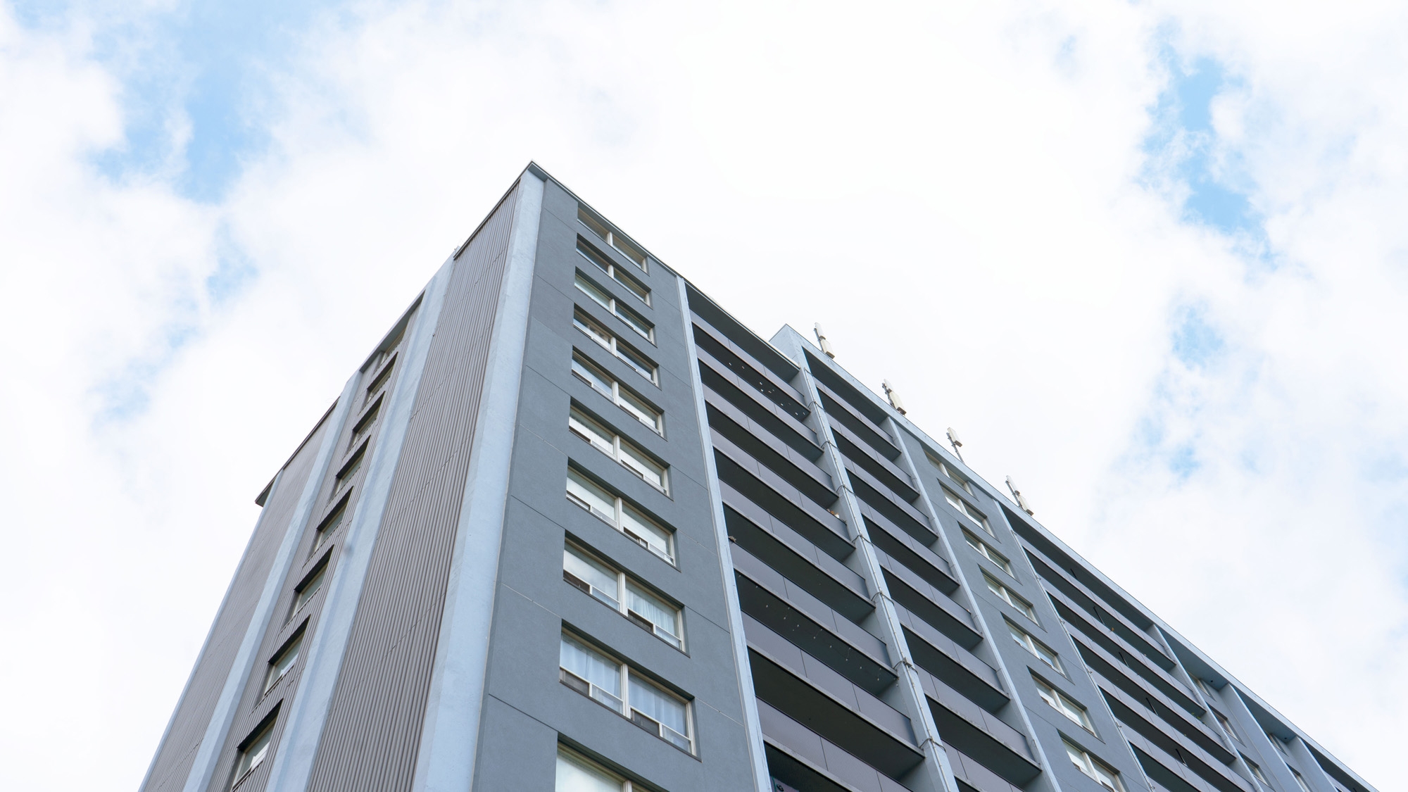 Solar Railing - SolaRail™