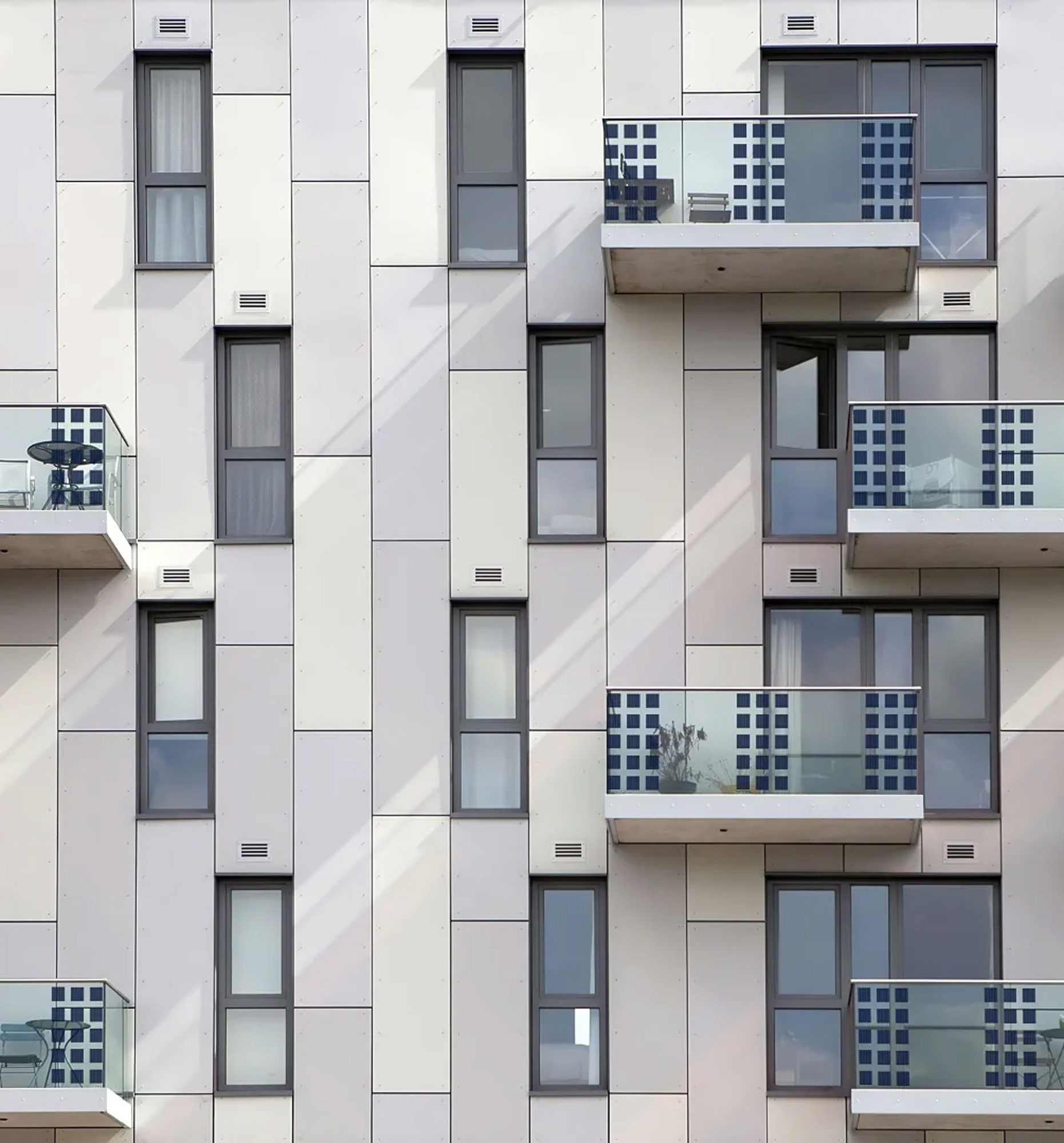 Solar Railing - SolaRail™