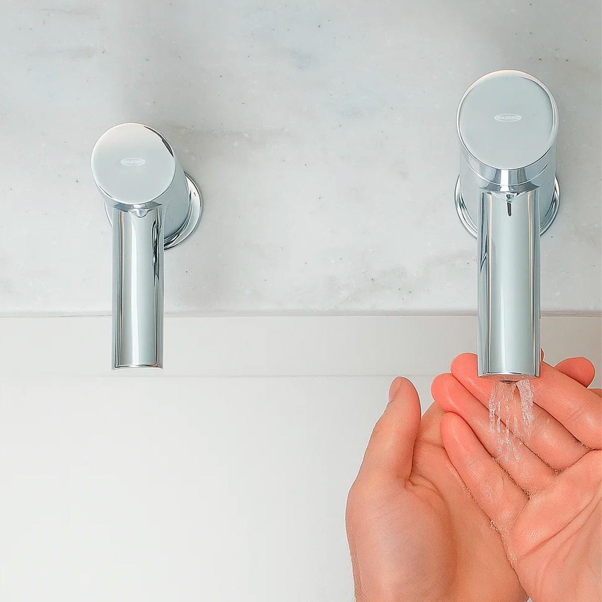 Dispensadores de jabón institucional touchless