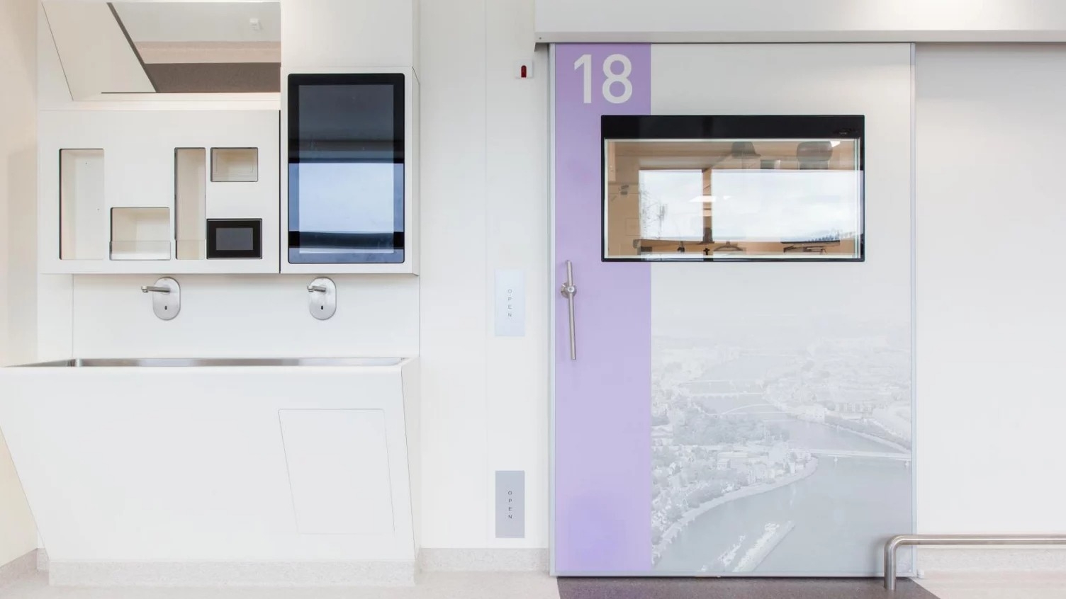 Hermetic Door - Hygienic Medicare