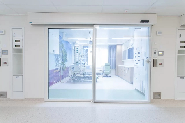 Hermetic Glazed Door - Hygienic Medicare Glass