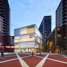 Profiled Glass at the English National Ballet