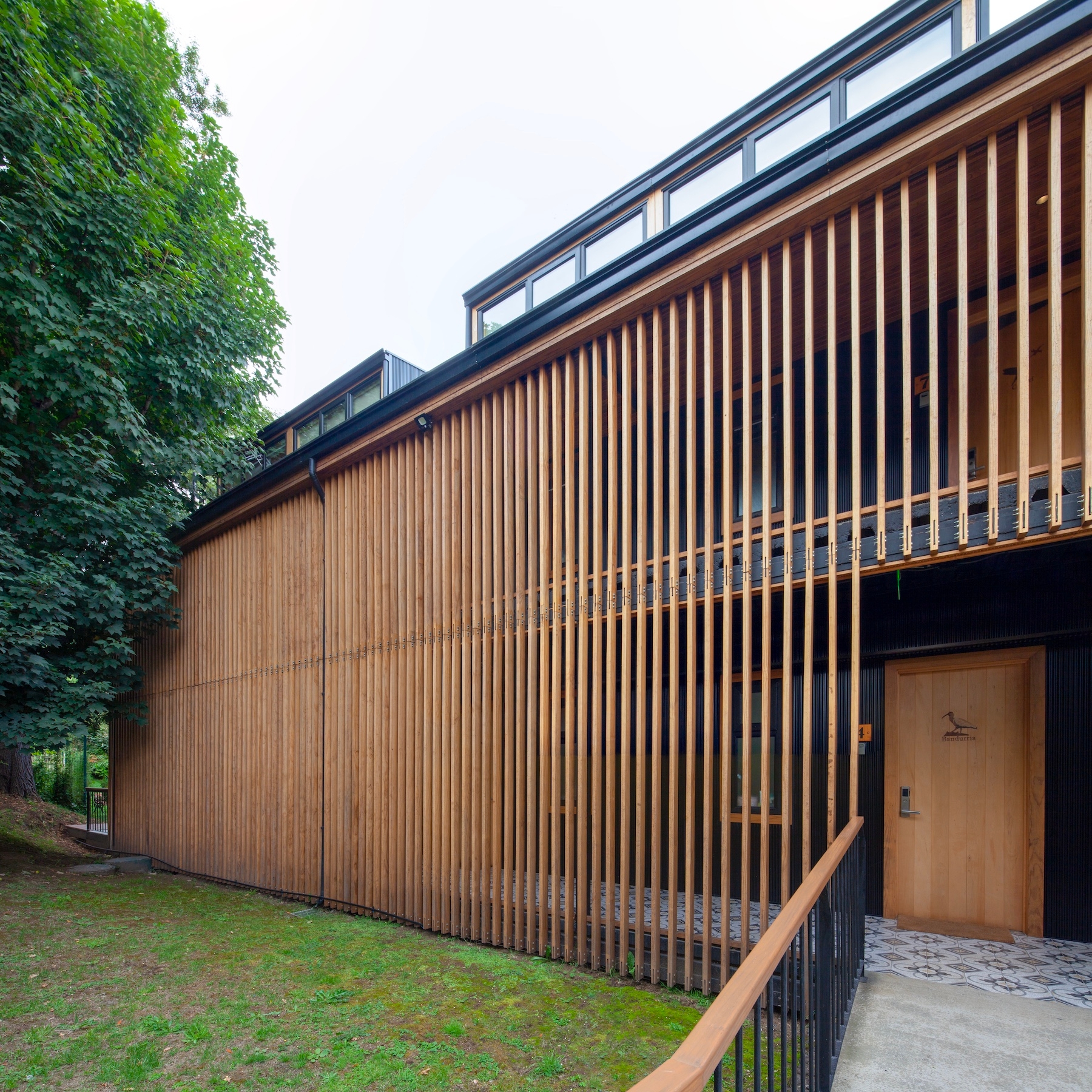 Cómo alargar la duración de revestimientos de madera