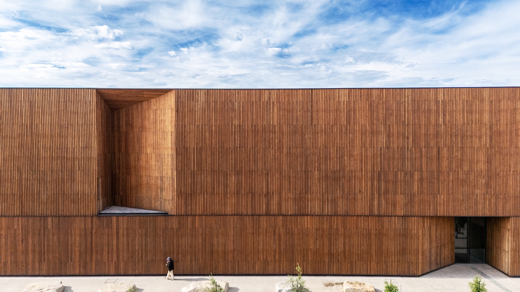 Revestimiento termotratado en Teatro de Constitución