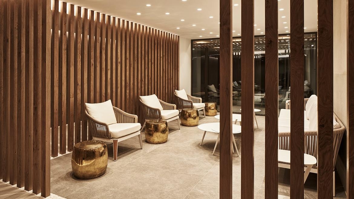 Custom Wood & Interior Constructions in Robinson Club