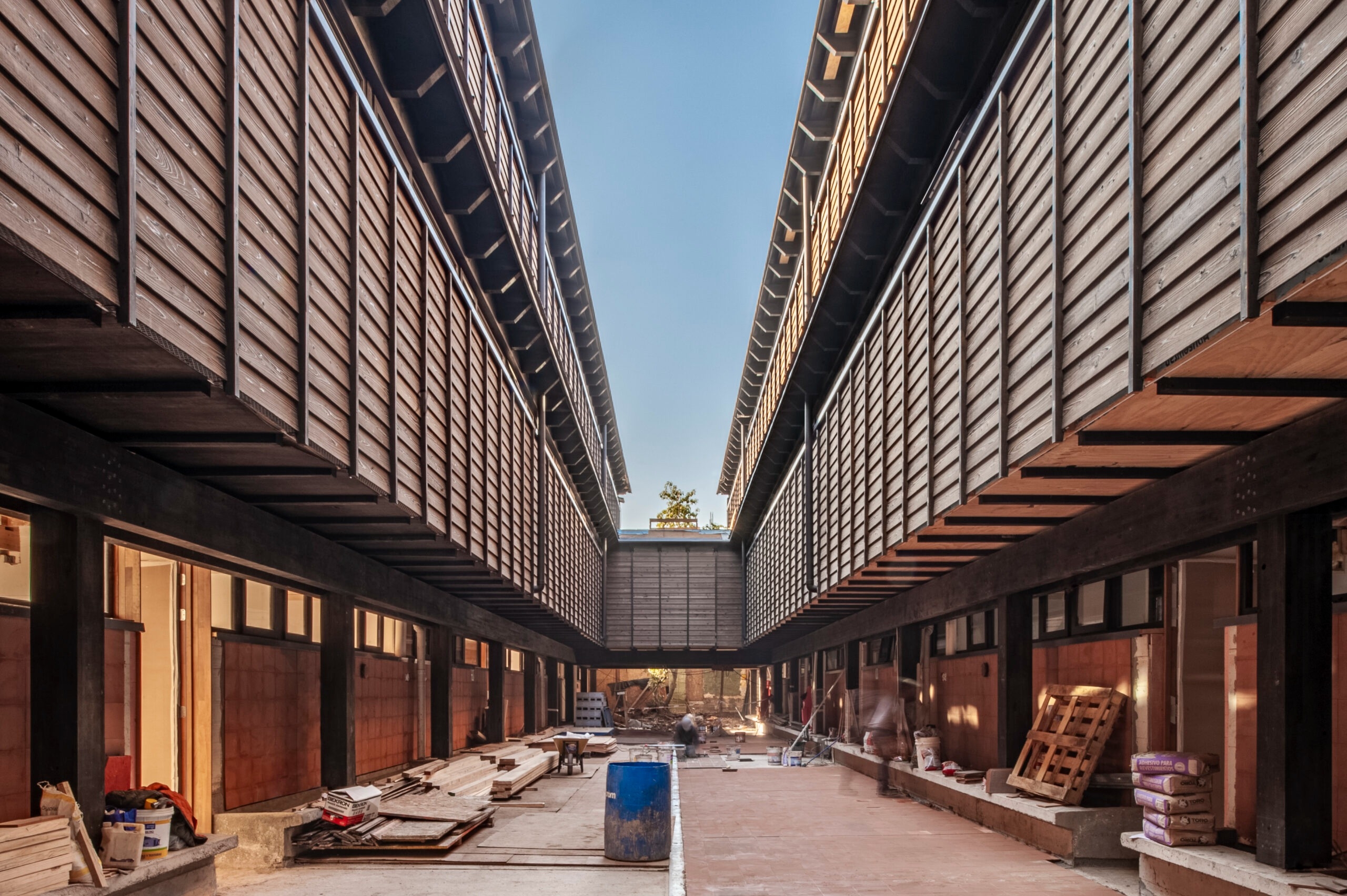 Madera CLT y MLE en Edificio Burgos Net Zero