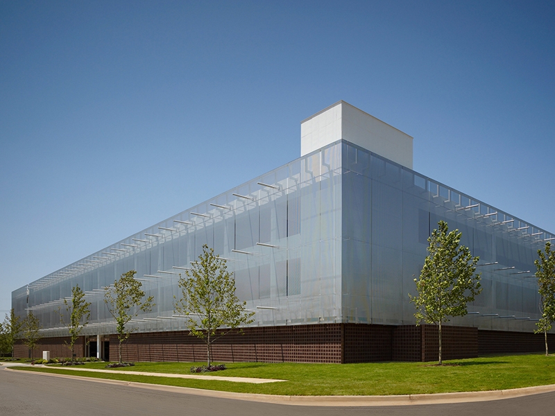 Architectural Wire Meshes - LARGO PLENUS 2022