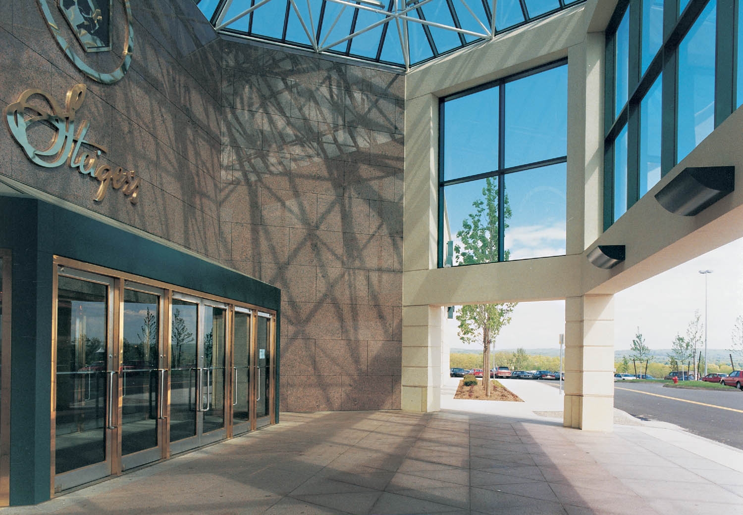 Metallic Doors - Formed Stainless Steel Balanced Door