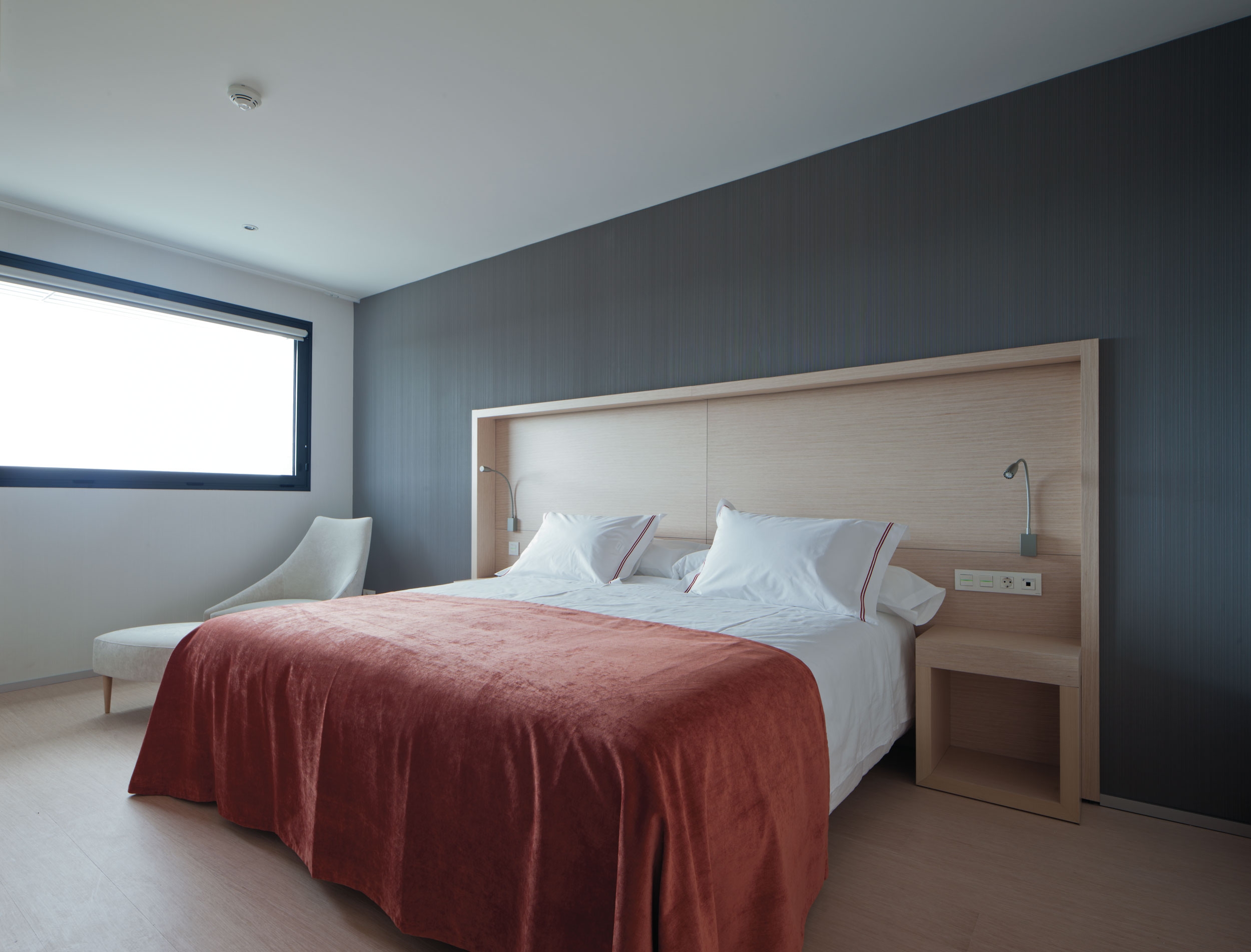 Thin Wood Cladding - NATURSKIN - W