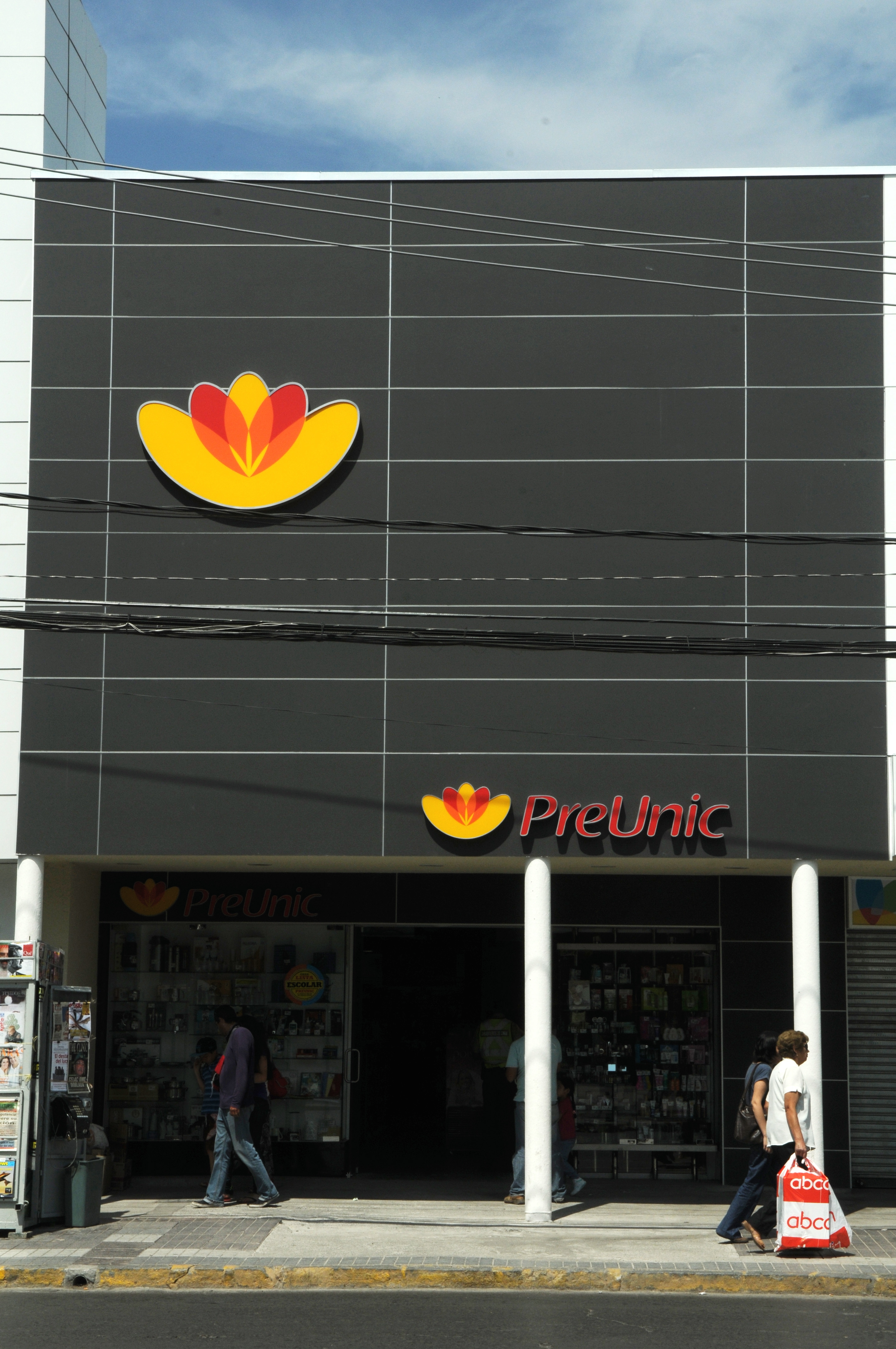 Placas de Fibrocemento para Fachadas Comerciales - Permanit