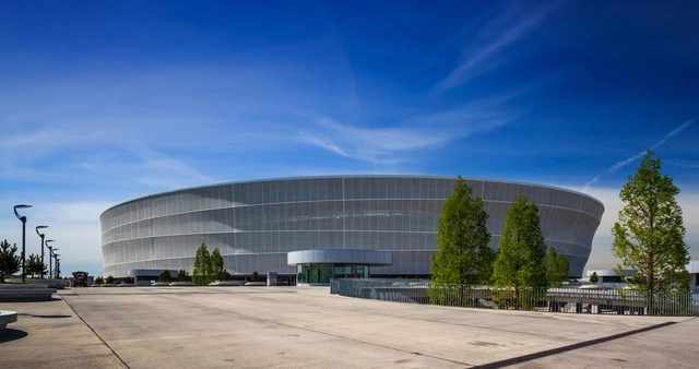 Miejski体育场 / JSK Architekci - 体育场馆