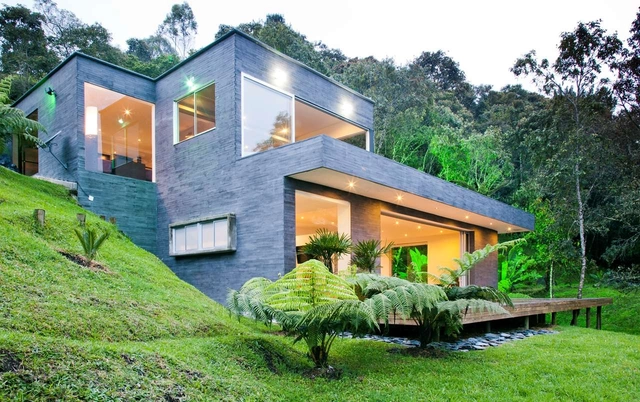 House "Lago en el cielo" / David Ramírez Arquitectos - Houses, Garden, Facade