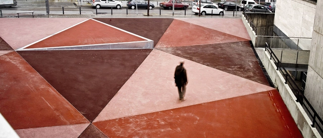 La Salut Market Square / Vora Arquitectura - 广场