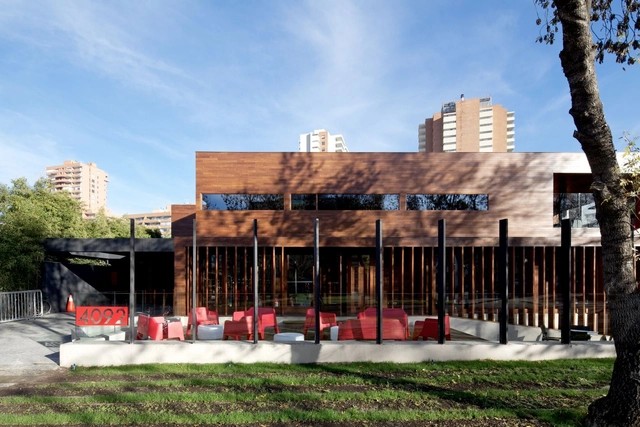 Cumarú Restaurant  / Gonzalo Mardones V Arquitectos - Restaurant, Facade, Fence