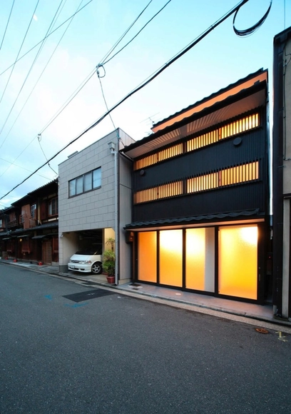 New Kyoto Town House / Alphaville Architects - 独立住宅