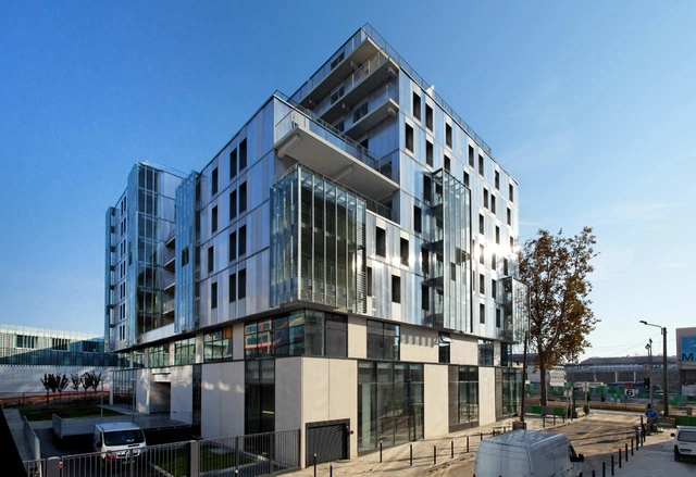 Social Housing In Paris / Dietmar Feichtinger Architectes - Social Housing, Facade, Bench