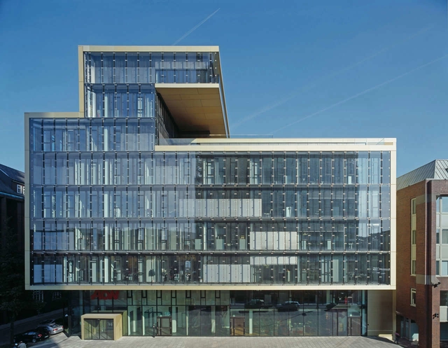 CR 16 Office And Residential Building / BLK2 Architekten - Offices, Facade