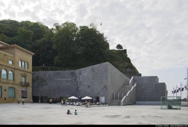 圣特尔莫博物馆 / Nieto Sobejano Arquitectos - 博物馆