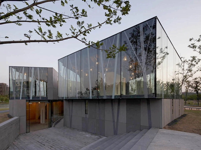 Spiral Gallery Ⅱ / Atelier Deshaus - Gallery, Facade