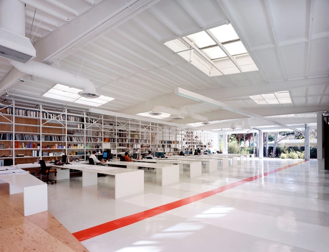 Lehrer Architects LA / Lehrer Architects - Offices Interiors, Beam, Lighting