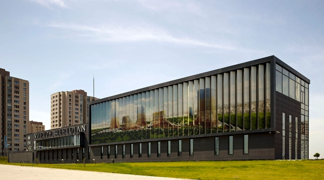 Varyap 售楼处 / Erginoğlu & Çalışlar Architects - 办公设施