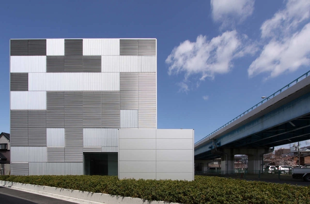 Breathing Factory / Takashi Yamaguchi & Associates - Industrial Architecture, Facade