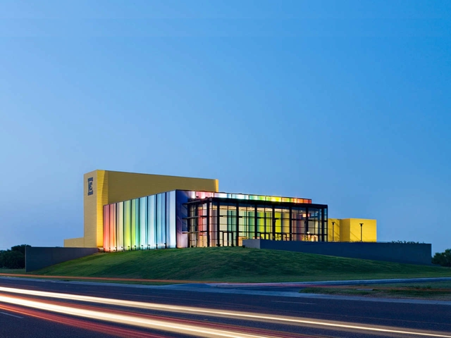 Edcouch-Elsa ISD Fine Arts Center - 视觉艺术中心