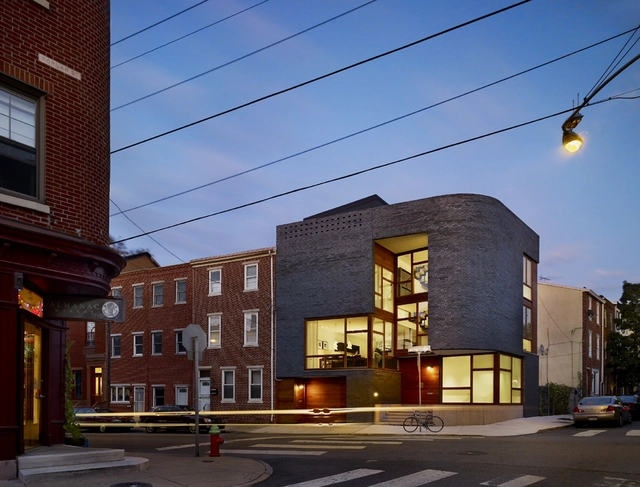 Split Level House / Qb Design - Houses, Facade