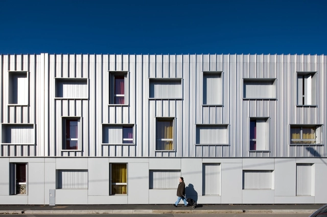 Student Housing in Bordeaux / Lanoire & Courrian - Dorms, Facade, Door