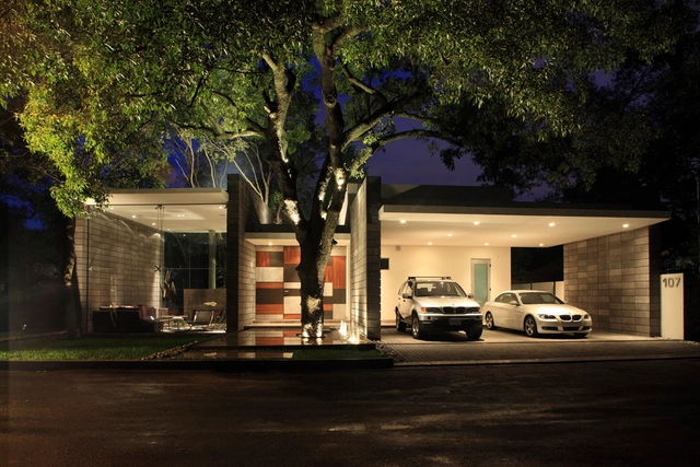 Torres House / GLR Arquitectos - Houses, Facade