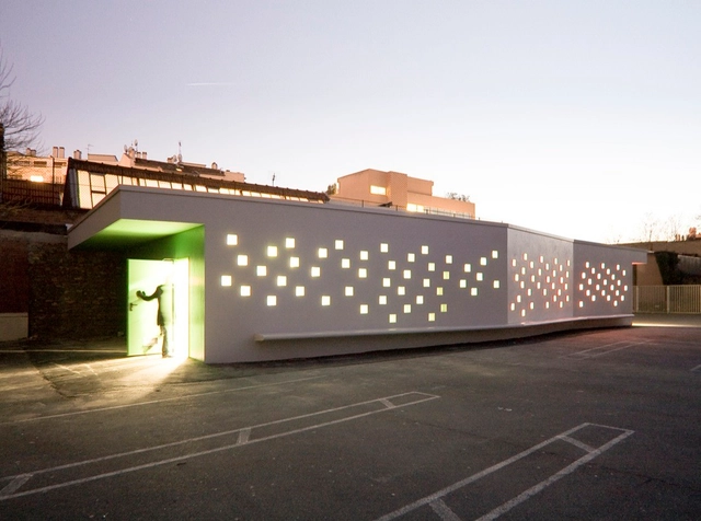 Diderot d'Alembert 学校医务室 / Chartier/Dalix Architectes - 中小学校