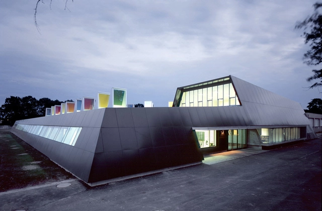 Lycée de Jolimont / Laurens & Loustau Architectes - Schools , Facade, Door