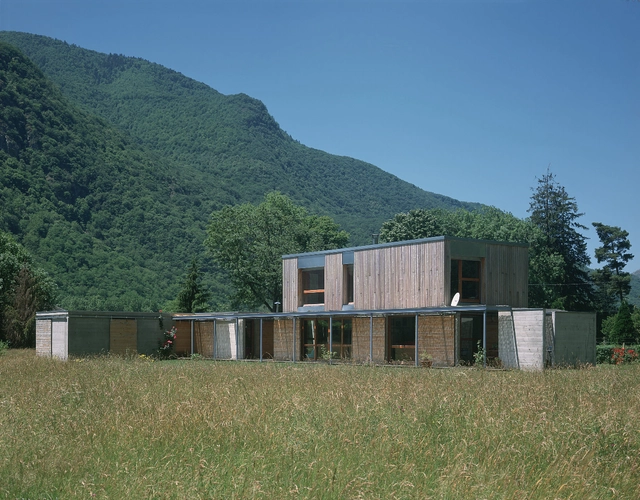House in Chaum / Prax Architectes - 独立住宅