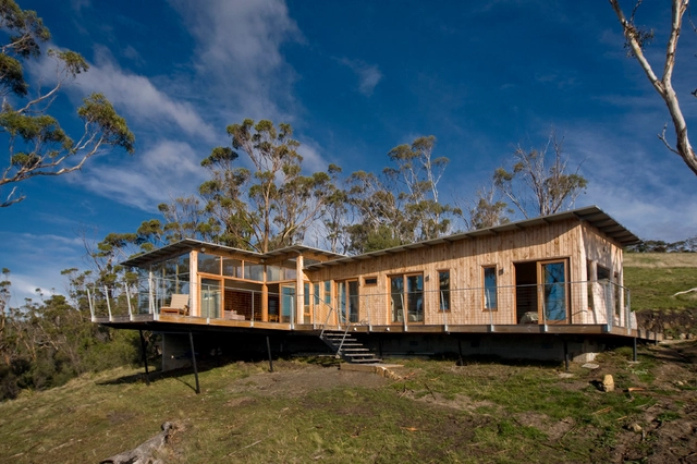 White / Dock4 Architecture - Houses, Facade, Forest