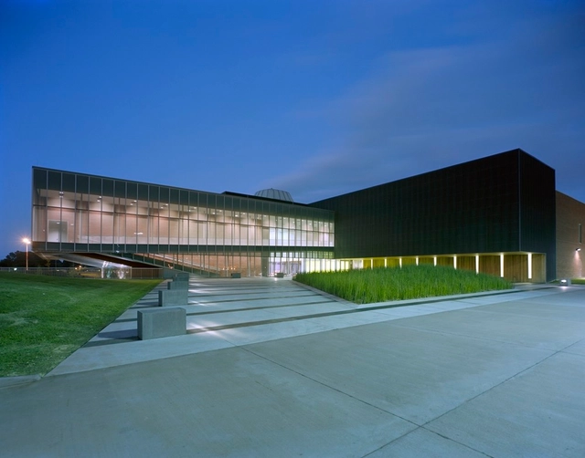 LITE Technology Center - 公共机构设施
