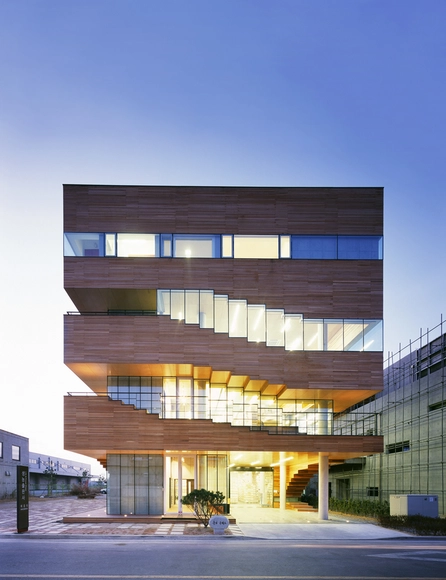 Life & Power Press Cultural Topography / Unsangdong Architects - Office Buildings, Facade