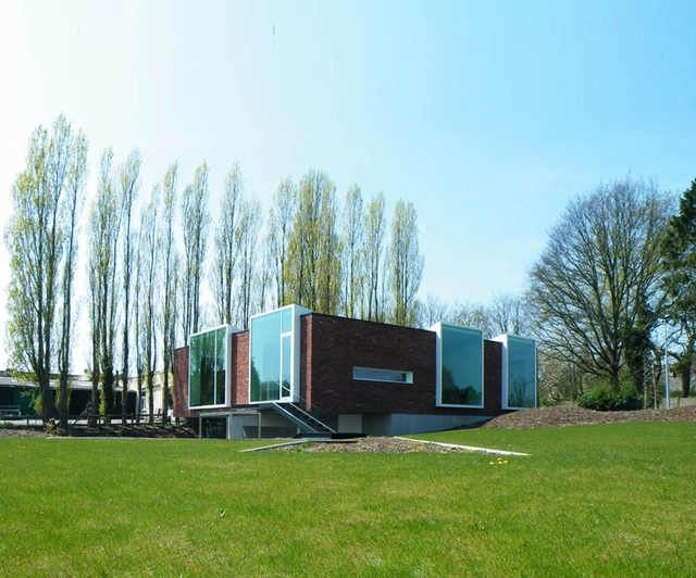 Notariaat / Atelier Vens Vanbelle - Offices, Garden, Facade