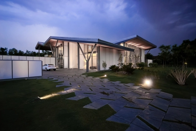 S Residence / Matra Architects & Rurban Planners - 独立住宅