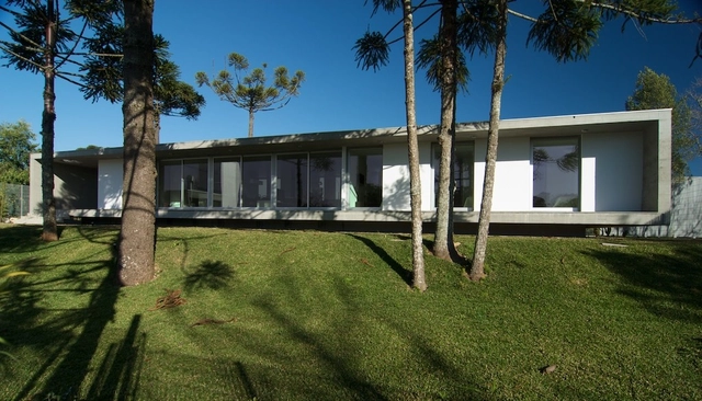 Bento Golçalves 住宅 / Studio Paralelo - 独立住宅