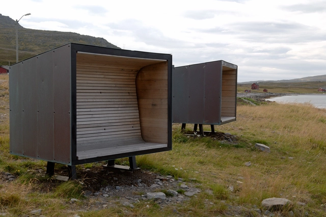 Snefjord Road stop / Pushak - 景观装置
