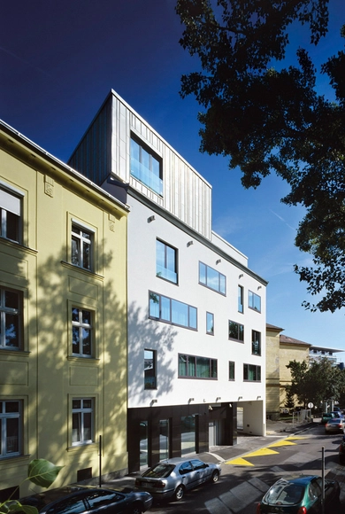 Apartment house / Pokorny architekti - Apartments, Facade