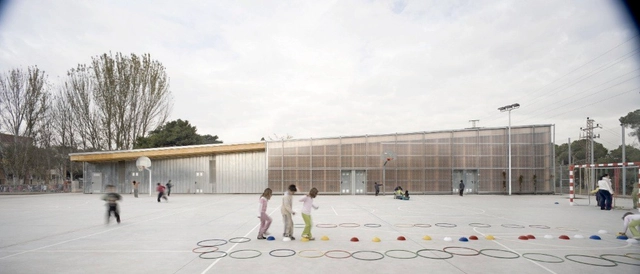 School Gym 704 / H Arquitectes - Gymnasium, Facade