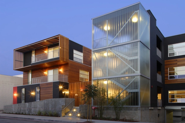 Gardner 1050 / Lorcan O’Herlihy Architects - Apartments, Facade, Lighting