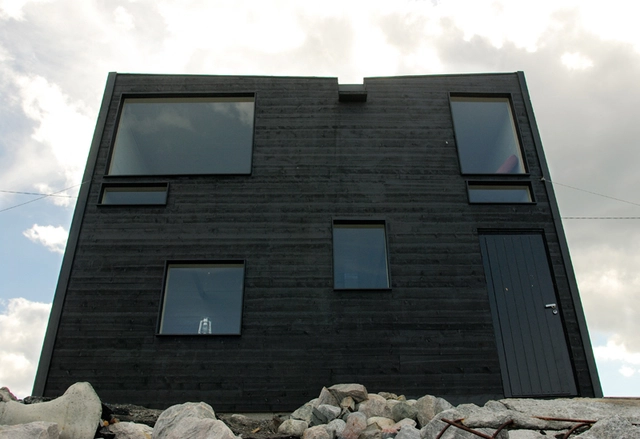 Hotel Kirkenes / Rintala Eggertsson Architects - Hotels, Facade