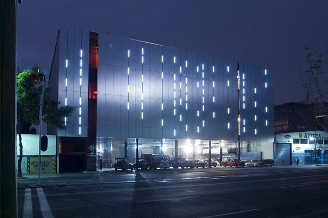 "Ave Fenix"消防站 / BGP Arquitectura - 消防站