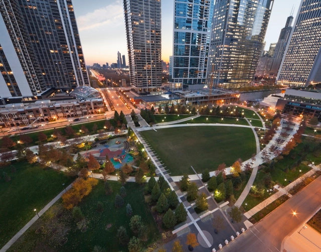 The Park at Lakeshore East / The Office of James Burnett - Park, Cityscape