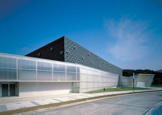 Bakio Sports Centre / ACXT - Sports Architecture, Facade