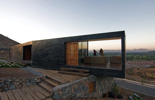 Binimelis House / Polidura + Talhouk Arquitectos - Houses, Facade