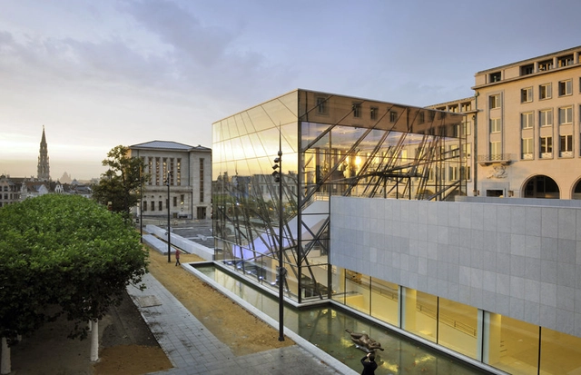 方体 - Brussels 会议中心 / A2RC Architects - 公共建筑