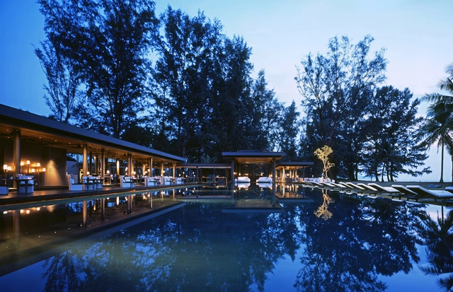 普吉岛SALA度假酒店 / Department of Architecture - 餐厅